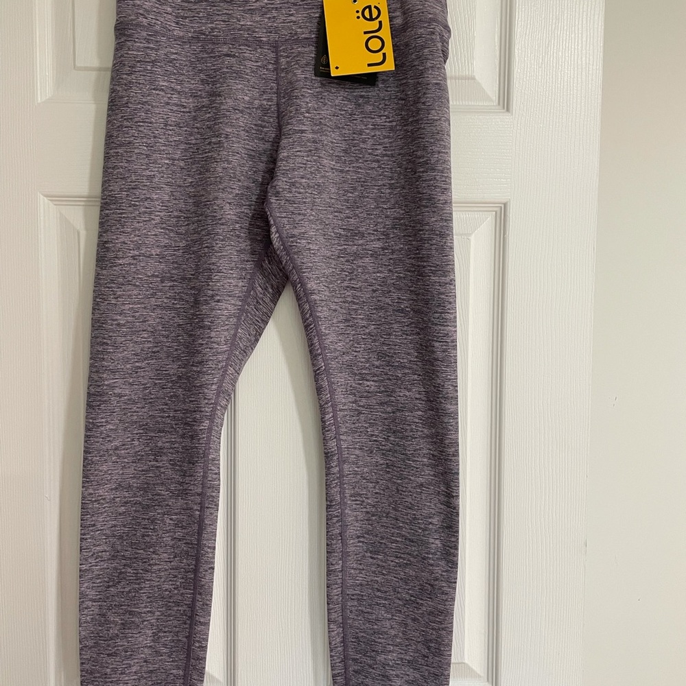 Jogging for brand lole, totally new with price tag, very comfortable material